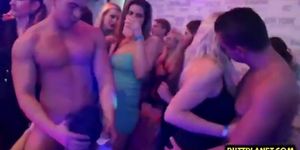 Hot amateur public sex and cumshot