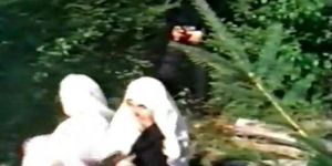Anne Magle in Geile Nonnen (Isis Taylor)