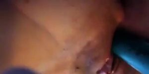 Hot chick using a brush to fuck herself