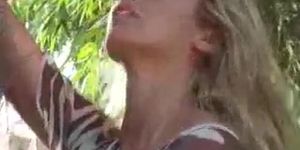 Elena Santarelli (Kneely Morgan)