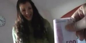 Amateur Laura