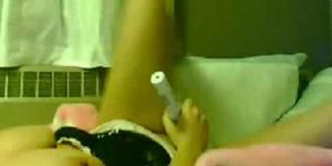 Cam; Busty blonde masturbates on webcam