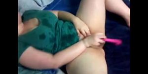 GF squirts lots in first video!!