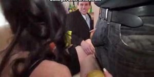 COLLEGE FUCK PARTIES - Real group sex orgy