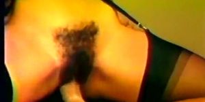 THE CLASSIC PORN - Swallowing dick with mouth and nub (Isis Taylor)
