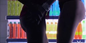 NR Lesbian Scenes