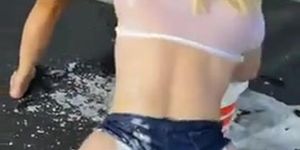 Tanya lieder public showout