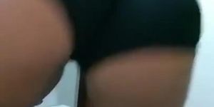 Ass Shaking - Juliana Rios