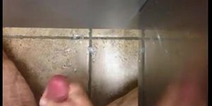 Understall Suck