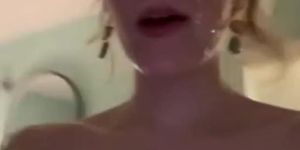 SNAPCHAT