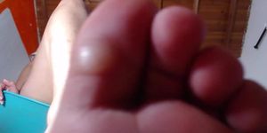 Feet humiliation (Daniela)