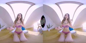 Girl Flower - Mila Azul