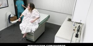 Cute Teen Everly Haze Requires A Doctor's Attention