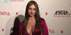 Lauren Gottlieb Hot Cleavage