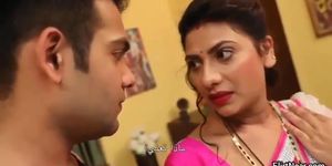 Desi Bhabhi Ko Tailor Ne Naap Lene Ke Bahane chod Dia