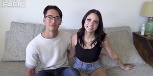 Nerd loses virginity. Amazing Thing! (Beauty Dior, Melody Foxx)