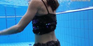 Best swimming hot girl ever (Lupe Burnett)