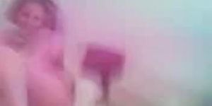 Arab Elastic girl teasing