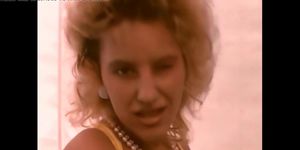 Tundi Horvath shaking her tits to the beat upscaled to 4K