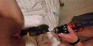 Using power tools fix her plumbing!