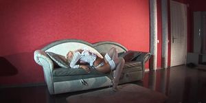 Flexible Blonde Teen Girl Naked and Doing Splits