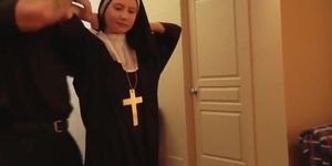 Can't Move Nun