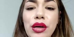 Elly sweet cam show