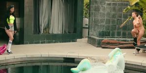 Naked Swim & Lesbian Sex (Gia Derza, Savannah Sixx)