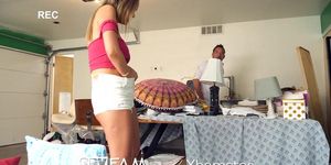 SPYFAM Step Daughter Seduction At Its Finest (Alexis Adams)