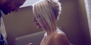 Swollen (Kate England)