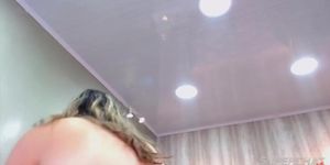 Busty horny bbw camgirl screw show
