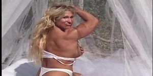 nude muscle strip