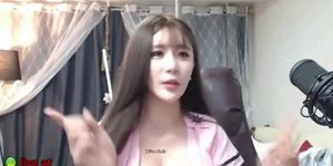 Korean camgirl in sexy uniform