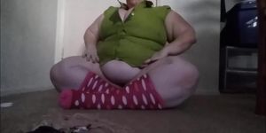 Piggy needs her cake