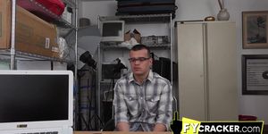 Amateur guy takes big black boner
