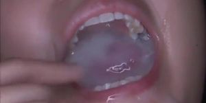 Japanese cutie swallows cum