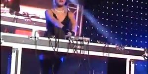 dj strip (Sexy Sexy)