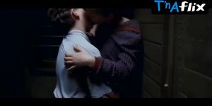 Mariya Baeva Sexy Scene  in Pravosudiye Volkov