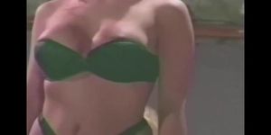 Woman frozen and stripped in elevator (Evil Woman)