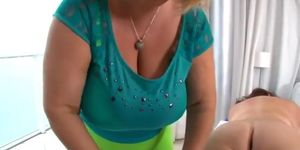 Samantha G lesian scene