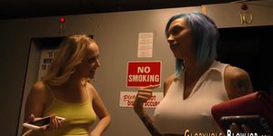 Girl Share Gloryhole Cock