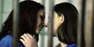 Amateur lesbians scissoring after oral