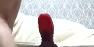 Misa takes a fat dildo
