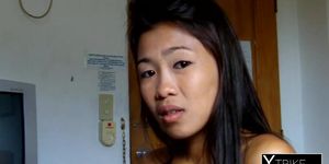 Gorgeous Thai girl shows her stunning blowjob skills