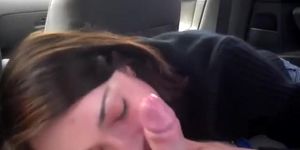 Blowjob in the car and cum load