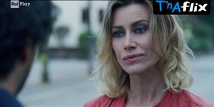 Giorgia Wurth Sexy Scene  in Eppure Cadiamo Felici