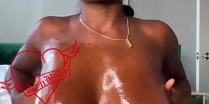 Damn near perfect (Pretty Pussy)