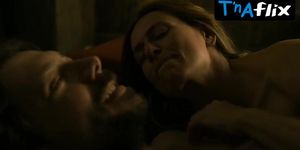 Itziar Ituno Sexy Scene  in La Casa De Papel