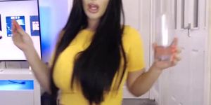 S tier bimbo bitch (Denise Milani)