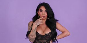 TBabe Chanels Santini rides TS Aubrey Kates shecock
